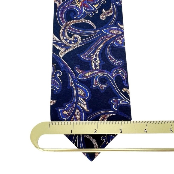 Dolcepunta Men’s 100% Silk Necktie Paisley Navy Yellow Red Made in Italy Tie EUC - Picture 7 of 9
